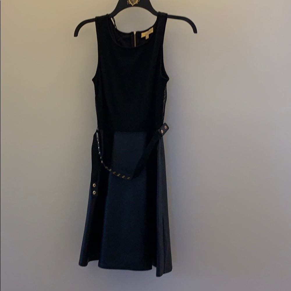 Princess Vera Wang Dress‎ Black Sleeveless Belted size 1